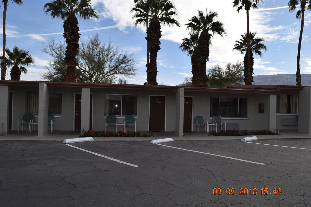 Stanlunds Inn And Suites Borrego Springs Dış mekan fotoğraf