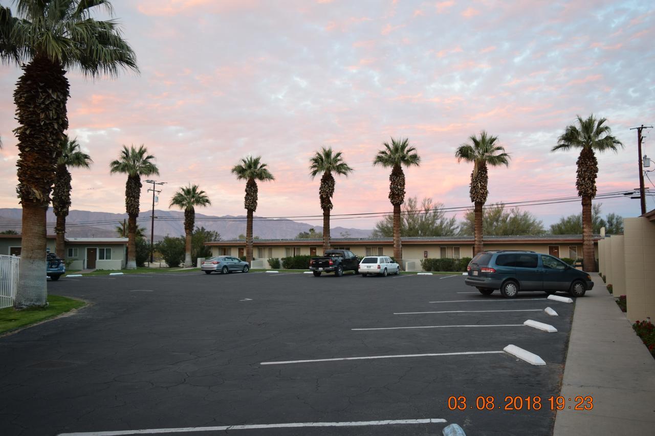 Stanlunds Inn And Suites Borrego Springs Dış mekan fotoğraf